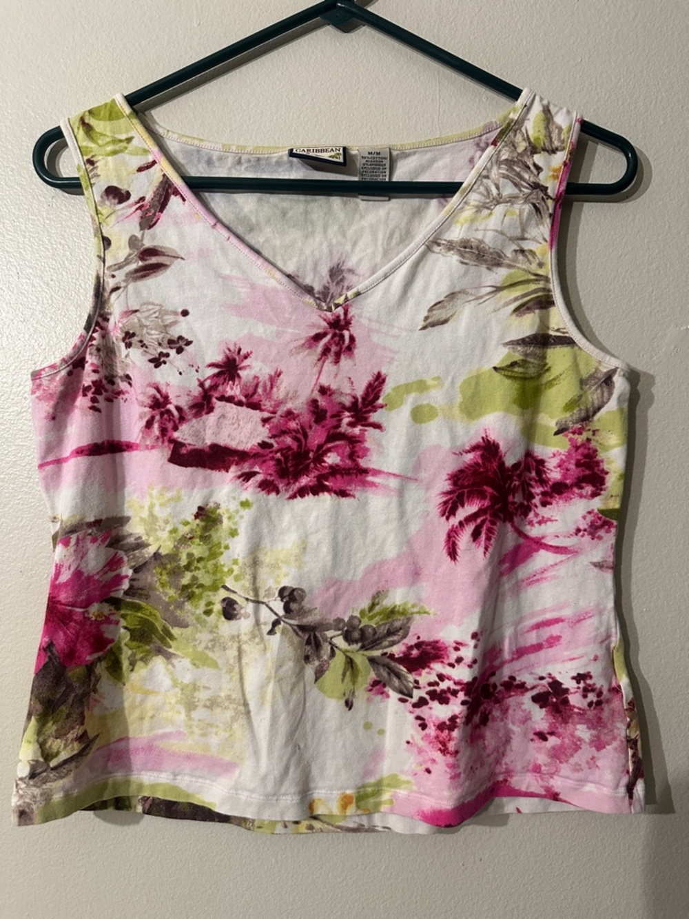 Caribbean Joe Pink, Green & White Floral V-Neck Tank Sz M